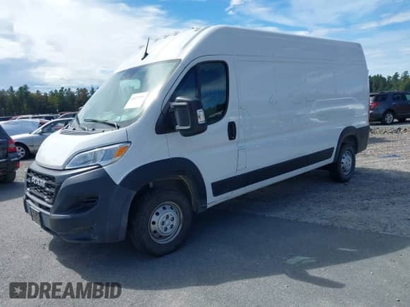 2023 Ram ProMaster Cargo z VIN 3C6LRVDG1PE563915, wystawiony jako IAAI lot #43157899 z przebiegiem 60 680 mil mil oraz . Historia ofert i sprzedaży dostępna na DreamBid. Obrazek 21.