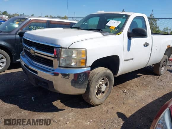 2009 Chevrolet Silverado 2500HD Work Truck with VIN 1GCHC44K29E101392, listed as a IAAI auction lot 43176377 with 285,280 mi miles and . Bid and sale history available at DreamBid. Image 2.