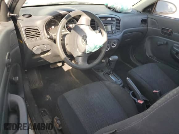 2009 Hyundai Accent Auto GS с VIN KMHCM36C59U129261, выставлен на аукционе Copart как лот 62354155 с пробегом 122 261 миль миль и Списание • Salvage title. История ставок и продаж доступна на DreamBid. Изображение 8.