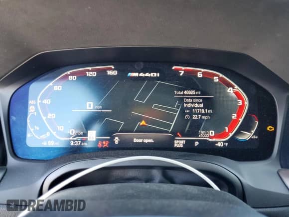 2022 BMW 4 Series M440i xDrive с VIN WBA13AR03NCL03393, выставлен на аукционе Copart как лот 52032545 с пробегом 46 925 миль миль и Списание • Salvage title. История ставок и продаж доступна на DreamBid. Изображение 9.