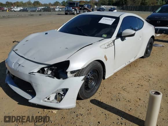 2016 Scion FR-S with VIN JF1ZNAA11G9705388, listed as a IAAI auction lot 43492620 with Not provided miles and . Bid and sale history available at DreamBid. Image 18.