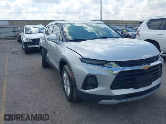 2020 Chevrolet Blazer LT с VIN 3GNKBBRA8LS700895, выставлен на аукционе IAAI как лот 42379056 с пробегом 61 800 миль миль и . История ставок и продаж доступна на DreamBid. Изображение 1.