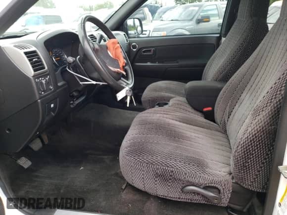 2007 Chevrolet Colorado 1LT z VIN 1GCCS13E978221631, wystawiony jako Copart lot #68085754 z przebiegiem 104 395 mil mil oraz Szkoda całkowita • Salvage title. Historia ofert i sprzedaży dostępna na DreamBid. Obrazek 7.