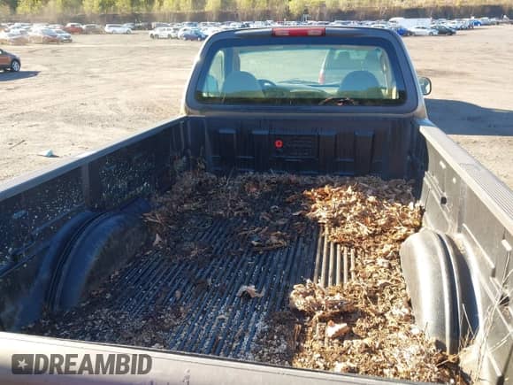 2003 Ford F-150 XL с VIN 1FTRF18293NB61407, выставлен на аукционе IAAI как лот 43421618 с пробегом 139 075 миль миль и . История ставок и продаж доступна на DreamBid. Изображение 8.