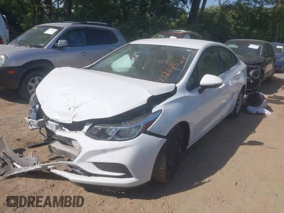 2018 Chevrolet Cruze LS with VIN 1G1BC5SMXJ7127871, listed as a IAAI auction lot 43207521 with 102,137 mi miles and . Bid and sale history available at DreamBid. Image 17.