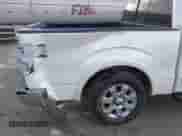 2013 Ford F-150 XL z VIN 1FTFW1CF1DFC39316, wystawiony jako IAAI lot #43378894 z przebiegiem 326 809 mil mil oraz . Historia ofert i sprzedaży dostępna na DreamBid. Obrazek 17.