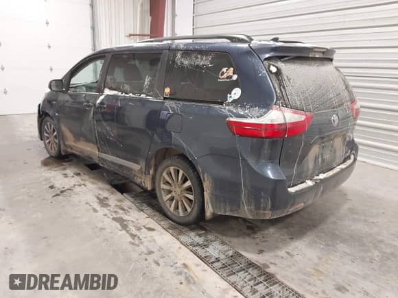 2018 Toyota Sienna LE с VIN 5TDJZ3DC3JS206783, выставлен на аукционе IAAI как лот 41597760 с пробегом 138 190 миль миль и . История ставок и продаж доступна на DreamBid. Изображение 3.