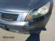 2009 Honda Accord LX z VIN 1HGCP26369A196735, wystawiony jako IAAI lot #43359135 z przebiegiem 206 968 mil mil oraz . Historia ofert i sprzedaży dostępna na DreamBid. Obrazek 6.