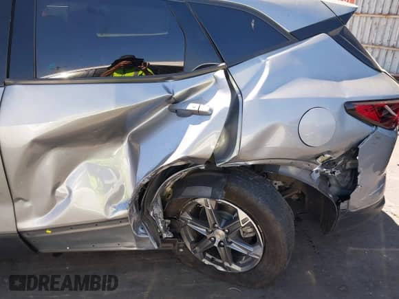 2023 Chevrolet Blazer LT with VIN 3GNKBCR48PS157862, listed as a IAAI auction lot 42893084 with 23,688 mi miles and . Bid and sale history available at DreamBid. Image 20.