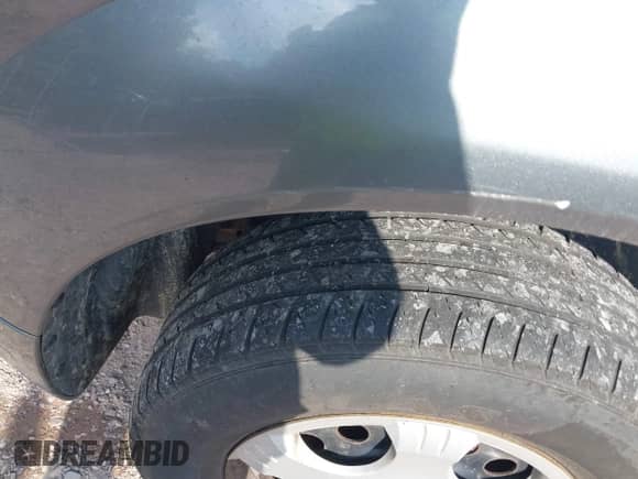 2006 Saturn VUE with VIN 5GZCZ23D46S846298, listed as a IAAI auction lot 43565040 with Not provided miles and . Bid and sale history available at DreamBid. Image 6.