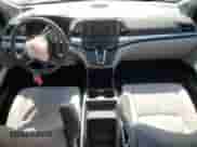 2019 Honda Odyssey LX с VIN 5FNRL6H25KB042689, выставлен на аукционе Copart как лот 70429005 с пробегом 69 661 миль миль и Списание • Salvage title. История ставок и продаж доступна на DreamBid. Изображение 8.