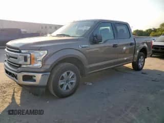 2018 Ford F-150 XLT z VIN 1FTEW1C57JKD83314, wystawiony jako Copart lot #67781795 z przebiegiem 193 296 mil mil oraz Szkoda całkowita • Salvage title. Historia ofert i sprzedaży dostępna na DreamBid. Obrazek 1.