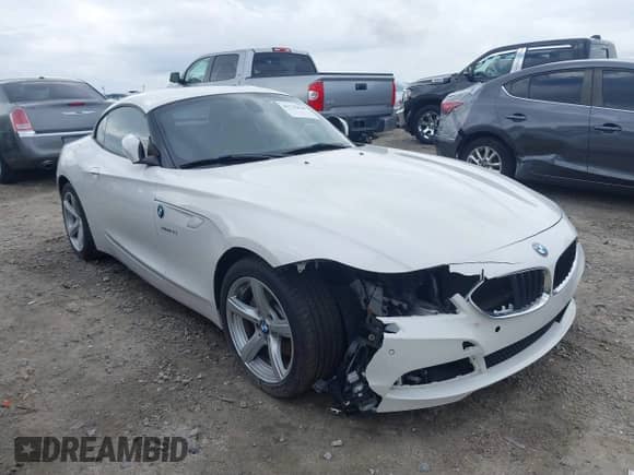 2013 BMW Z4 sDrive28i with VIN WBALL5C5XDJ104436, listed as a IAAI auction lot 41742648 with 112,309 mi miles and . Bid and sale history available at DreamBid. Image 1.