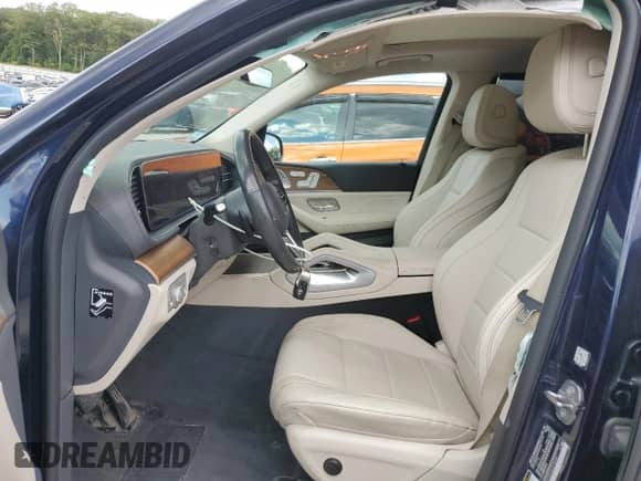 2020 Mercedes-Benz GLS 450 z VIN 4JGFF5KE0LA199690, wystawiony jako Copart lot #71574915 z przebiegiem 79 663 mil mil oraz Szkoda całkowita • Salvage title. Historia ofert i sprzedaży dostępna na DreamBid. Obrazek 7.