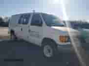2006 Ford Econoline Cargo z VIN 1FTNE24W36HA63430, wystawiony jako Copart lot #53703825 z przebiegiem 99 237 mil mil oraz Czysty tytuł • Clean title. Historia ofert i sprzedaży dostępna na DreamBid. Obrazek 4.