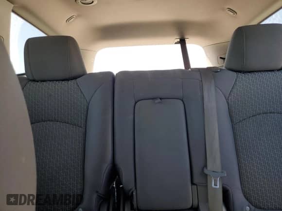 2010 Chevrolet Traverse 1LT с VIN 1GNLRFED8AS100748, выставлен на аукционе Copart как лот 69802925 с пробегом 184 232 миль миль и Списание • Salvage title. История ставок и продаж доступна на DreamBid. Изображение 10.