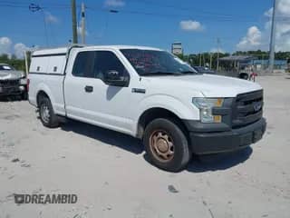 2016 Ford F-150 XL z VIN 1FTEX1C83GFD20929, wystawiony jako IAAI lot #42072940 z przebiegiem 156 589 mil mil oraz . Historia ofert i sprzedaży dostępna na DreamBid. Obrazek 1.