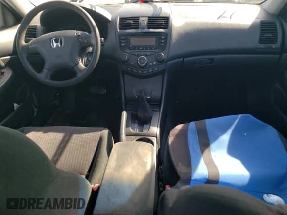 2004 Honda Accord LX с VIN 1HGCM56434A158973, выставлен на аукционе Copart как лот 68196635 с пробегом 250 499 миль миль и Списание • Salvage title. История ставок и продаж доступна на DreamBid. Изображение 8.