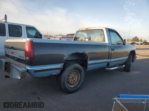 1991 GMC Sierra 1500 с VIN 1GTDK14K2ME501736, выставлен на аукционе Copart как лот 81644004 с пробегом Не указан миль и Чистый • Clean title. История ставок и продаж доступна на DreamBid. Изображение 3.