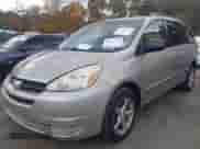 2005 Toyota Sienna LE with VIN 5TDBA23C35S044327, listed as a IAAI auction lot 43467749 with 87,786 mi miles and . Bid and sale history available at DreamBid. Image 2.