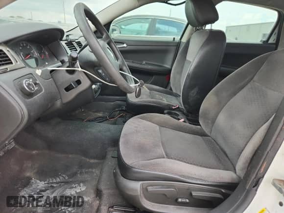 2016 Chevrolet Impala Police Police with VIN 2G1WD5E36G1101212, listed as a Copart auction lot 64180425 with 159,445 mi miles and Clean title. Bid and sale history available at DreamBid. Image 7.