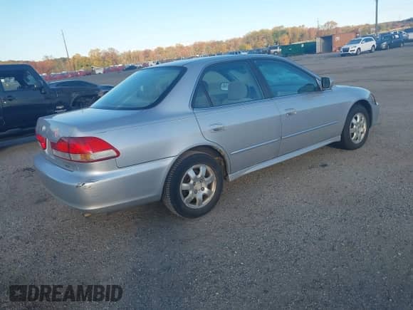 2002 Honda Accord SE с VIN 1HGCG66852A086249, выставлен на аукционе IAAI как лот 43483024 с пробегом 139 138 миль миль и . История ставок и продаж доступна на DreamBid. Изображение 4.