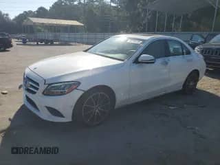 2021 Mercedes-Benz C 300 с VIN W1KWF8DB5MR644720, выставлен на аукционе Copart как лот 80754135 с пробегом 52 479 миль миль и Списание • Salvage title. История ставок и продаж доступна на DreamBid. Изображение 1.
