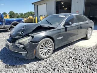 2013 BMW 7 Series 740Li with VIN WBAYE4C54DDW22762, listed as a Copart auction lot 70366125 with 113,536 mi miles and Salvage title. Bid and sale history available at DreamBid. Image 1.