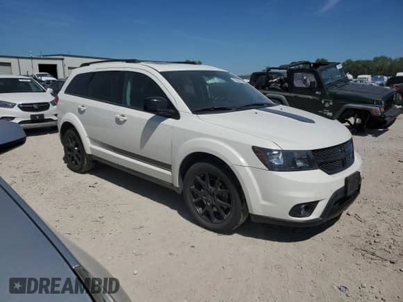 2013 Dodge Journey SXT with VIN 3C4PDCBB5DT661518, listed as a Copart auction lot 70864715 with 195,994 mi miles and Clean title. Bid and sale history available at DreamBid. Image 4.