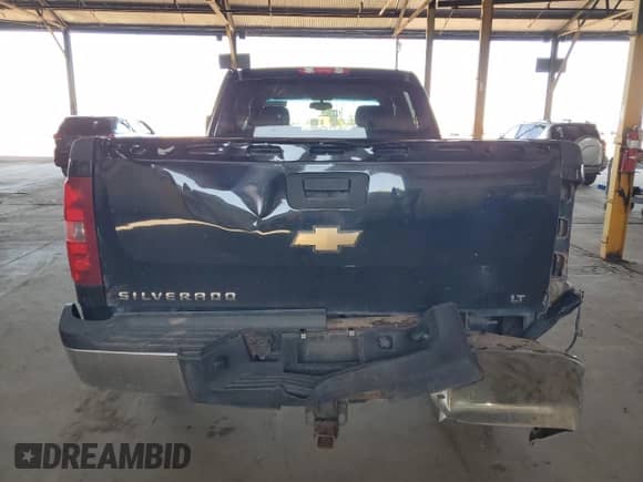 2010 Chevrolet Silverado 2500HD LT с VIN 1GC4KXBGXAF135807, выставлен на аукционе Copart как лот 54103715 с пробегом 285 749 миль миль и Списание • Salvage title. История ставок и продаж доступна на DreamBid. Изображение 6.