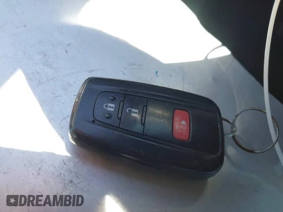 2019 Toyota Prius L Eco с VIN JTDKARFU7K3080306, выставлен на аукционе IAAI как лот 42808736 с пробегом 194 890 миль миль и . История ставок и продаж доступна на DreamBid. Изображение 11.