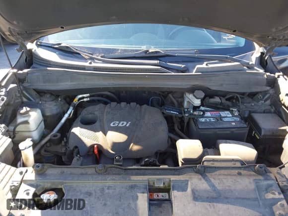 2014 Hyundai Tucson SE with VIN KM8JU3AG3EU925714, listed as a IAAI auction lot 43365574 with 39,987 mi miles and . Bid and sale history available at DreamBid. Image 10.