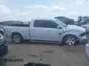 2014 Ram 1500 z VIN 1C6RR6WT1ES454858, wystawiony jako IAAI lot #42128460 z przebiegiem 163 965 mil mil oraz . Historia ofert i sprzedaży dostępna na DreamBid. Obrazek 13.