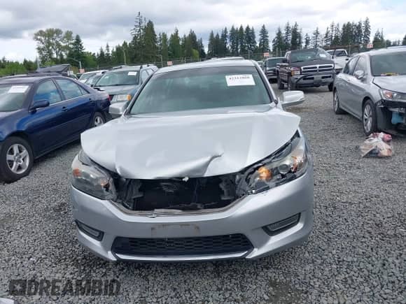 2013 Honda Accord EX z VIN 1HGCR2F77DA051001, wystawiony jako IAAI lot #42312868 z przebiegiem 159 898 mil mil oraz . Historia ofert i sprzedaży dostępna na DreamBid. Obrazek 12.