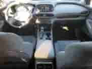 2019 Hyundai Santa Fe SE z VIN 5NMS2CAD2KH081012, wystawiony jako Copart lot #86518965 z przebiegiem 100 041 mil mil oraz Szkoda całkowita • Salvage title. Historia ofert i sprzedaży dostępna na DreamBid. Obrazek 8.