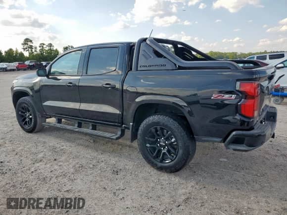 2025 Chevrolet Colorado 4WD Z71 с VIN 1GCPTDEK7S1114002, выставлен на аукционе Copart как лот 71070215 с пробегом Не указан миль и Списание • Salvage title. История ставок и продаж доступна на DreamBid. Изображение 2.
