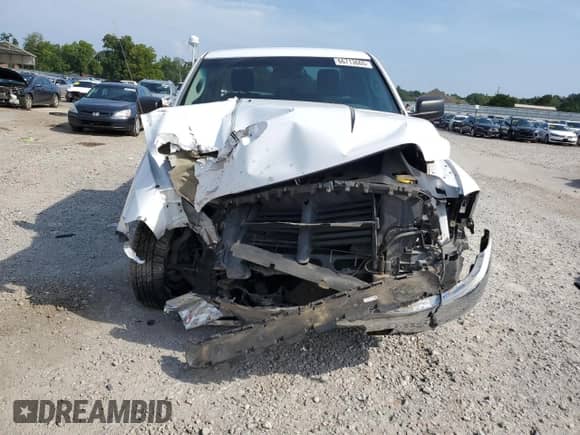 2016 Ram 1500 Tradesman z VIN 1C6RR6FGXGS312515, wystawiony jako Copart lot #66713665 z przebiegiem 94 969 mil mil oraz Szkoda całkowita • Salvage title. Historia ofert i sprzedaży dostępna na DreamBid. Obrazek 5.