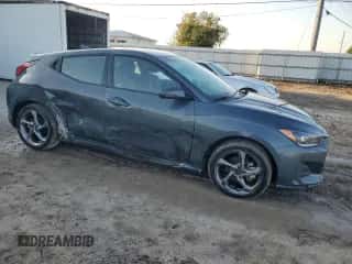 2020 Hyundai Veloster 2.0 z VIN KMHTG6AF5LU031820, wystawiony jako Copart lot #71741494 z przebiegiem 36 126 mil mil oraz Szkoda całkowita • Salvage title. Historia ofert i sprzedaży dostępna na DreamBid. Obrazek 4.