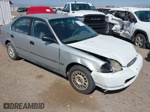 1996 Honda Civic с VIN 1HGEJ6502TL024674, выставлен на аукционе IAAI как лот 42233487 с пробегом 75 618 миль миль и . История ставок и продаж доступна на DreamBid. Изображение 1.