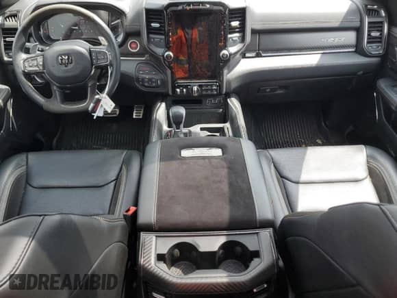 2024 Ram 1500 TRX с VIN 1C6SRFU98RN169734, выставлен на аукционе Copart как лот 65521675 с пробегом 17 577 миль миль и Списание • Salvage title. История ставок и продаж доступна на DreamBid. Изображение 8.