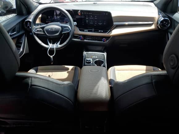 2025 Chevrolet Equinox FWD ACTIV с VIN 3GNAXKEG1SL175498, выставлен на аукционе Copart как лот 68730965 с пробегом 22 634 миль миль и Списание • Salvage title. История ставок и продаж доступна на DreamBid. Изображение 8.