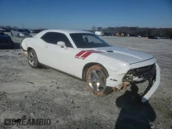 2014 Dodge Challenger R/T Plus with VIN 2C3CDYBT4EH154046, listed as a Copart auction lot 44773895 with 137,685 mi miles and Salvage title. Bid and sale history available at DreamBid. Image 11.
