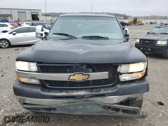 2001 Chevrolet Silverado 2500HD LT3 z VIN 1GCHK23G31F145971, wystawiony jako Copart lot #43466785 z przebiegiem 229 090 mil mil oraz Szkoda całkowita • Salvage title. Historia ofert i sprzedaży dostępna na DreamBid. Obrazek 5.