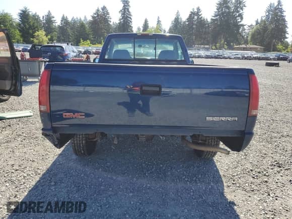 1998 GMC Sierra 1500 z VIN 1GTEC14W8WZ551170, wystawiony jako Copart lot #57386035 z przebiegiem 157 360 mil mil oraz Szkoda całkowita • Salvage title. Historia ofert i sprzedaży dostępna na DreamBid. Obrazek 6.