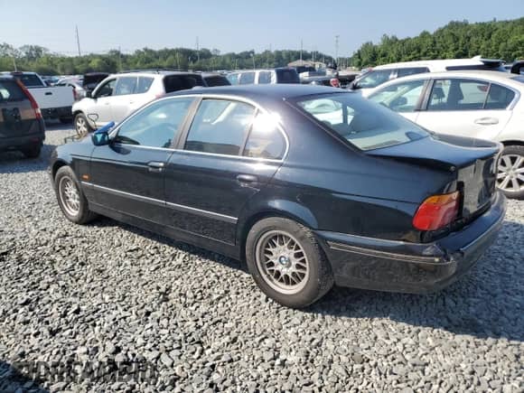 1999 BMW 5 Series 528i с VIN WBADM6343XBY34492, выставлен на аукционе Copart как лот 64988735 с пробегом 158 254 миль миль и Чистый • Clean title. История ставок и продаж доступна на DreamBid. Изображение 2.