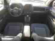 2011 Jeep Compass Latitude z VIN 1J4NT1FB4BD253162, wystawiony jako Copart lot #71593615 z przebiegiem 37 766 mil mil oraz Szkoda całkowita • Salvage title. Historia ofert i sprzedaży dostępna na DreamBid. Obrazek 8.
