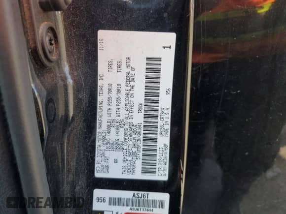 2019 Toyota Tundra SR с VIN 5TFUM5F13KX081041, выставлен на аукционе Copart как лот 68905215 с пробегом 272 811 миль миль и Списание • Salvage title. История ставок и продаж доступна на DreamBid. Изображение 12.
