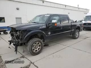 2013 Ford F-250 XL z VIN 1FT7W2BT8DEA08677, wystawiony jako Copart lot #81087125 z przebiegiem 276 344 mil mil oraz Szkoda całkowita • Salvage title. Historia ofert i sprzedaży dostępna na DreamBid. Obrazek 1.