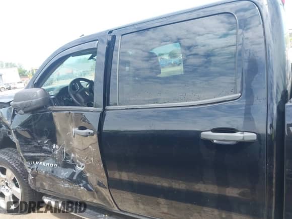 2014 Chevrolet Silverado 1500 LT с VIN 3GCUKREC9EG204477, выставлен на аукционе IAAI как лот 42295502 с пробегом 216 326 миль миль и . История ставок и продаж доступна на DreamBid. Изображение 14.