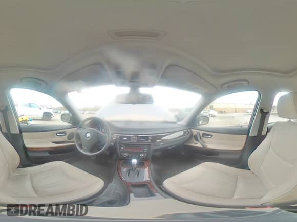 2011 BMW 3 Series 328i xDrive z VIN WBAPK5G54BNN25475, wystawiony jako Copart lot #90435055 z przebiegiem 97 946 mil mil oraz Szkoda całkowita • Salvage title. Historia ofert i sprzedaży dostępna na DreamBid. Obrazek 14.